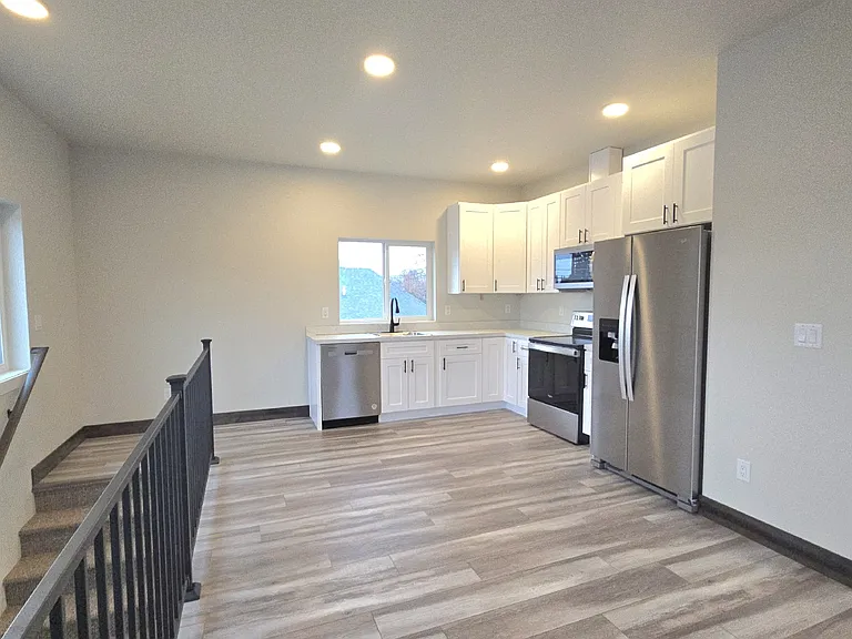 655 S Meridian Rd #A-2 — Photo 3