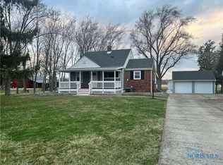 8810 Mandell Rd, Perrysburg, OH 43551