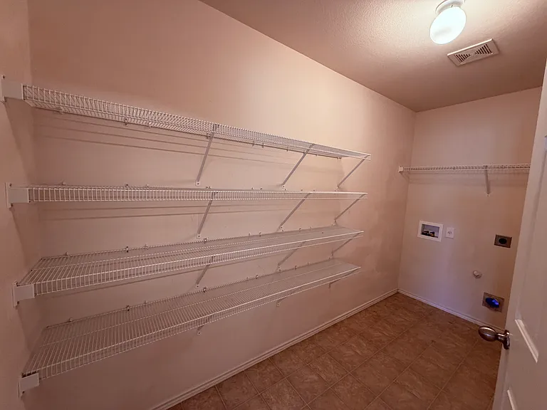 1700 White Rock Ct — Photo 9