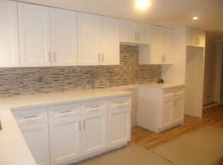 62-02 69th Ln, Flushing, NY 11379