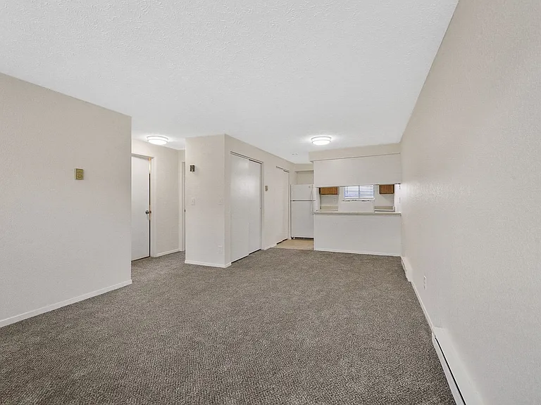 1724 E Cataldo Ave — Photo 5