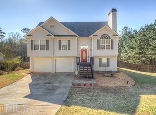 27 River Park Trl, Newnan, GA 30265