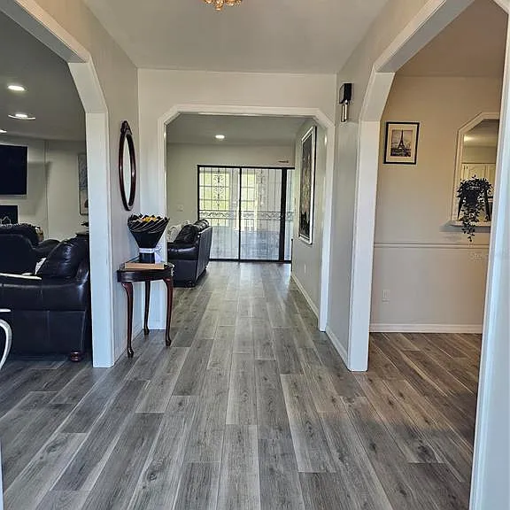 1745 Foxcreek Ln — Photo 6