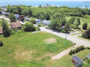 914 Eastern Point Rd, Groton, CT 06340