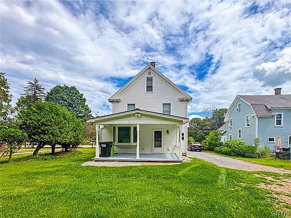 5th image of 3565 Oneida St