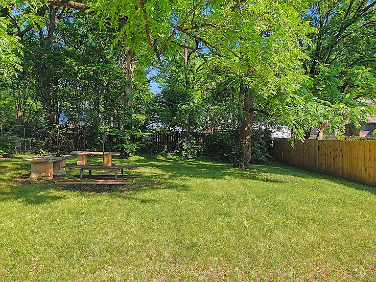 1228 Pegram St — Photo 24