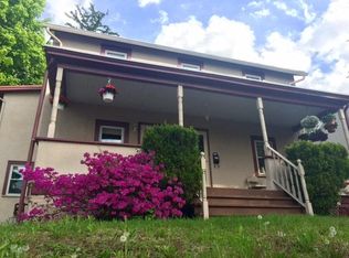 210 W Chrystal St, Dover, NJ 07801