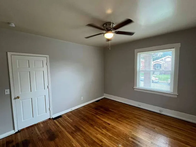 3507 Central Pl — Photo 4