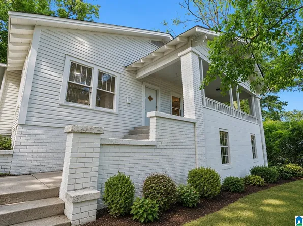 716 8th Ct W, Birmingham, AL 35204