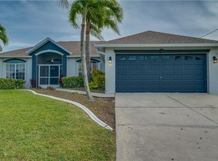 1004 SW 37th Ter, Cape Coral, FL 33914