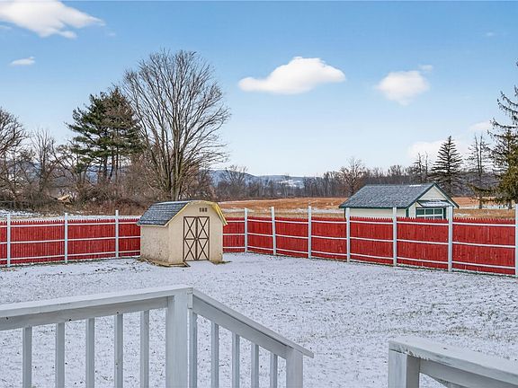 5th image of 4711 Clawson Dr