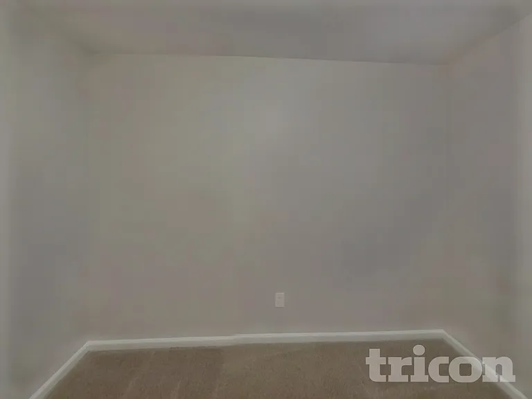 253 Aershire Ct — Photo 11