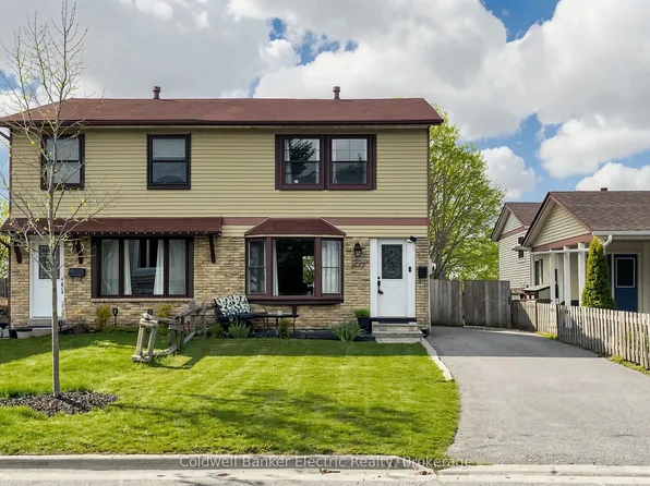 900 Southridge St, Oshawa, ON L1H 8A5