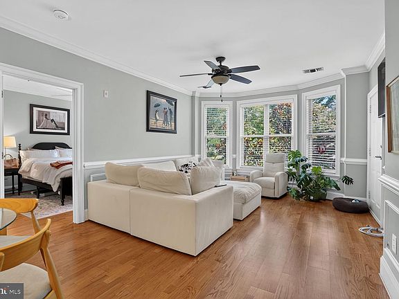 3rd image of 1855 Stratford Park Pl APT 215