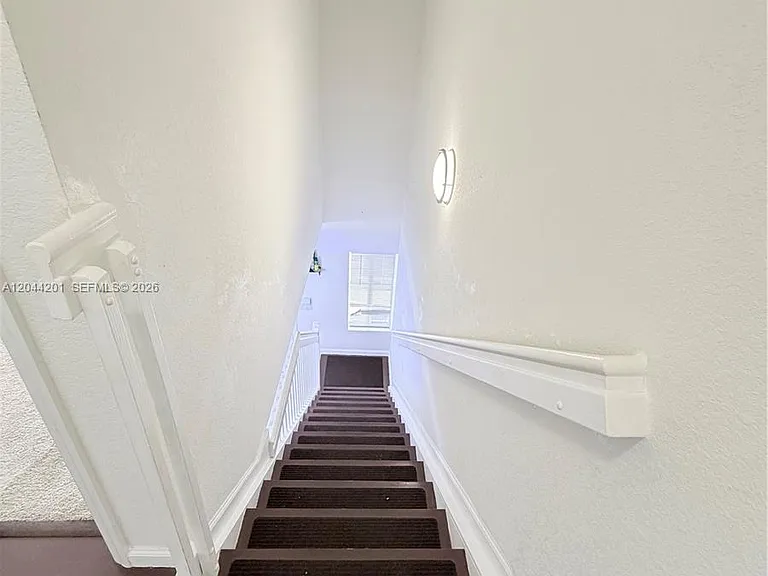 119 SW 6th Ln #119 — Photo 43