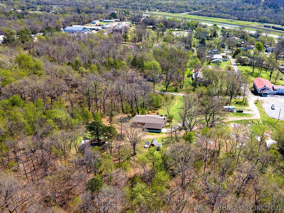 343 4th St, Watts, OK 74964 MLS 2210709 Zillow