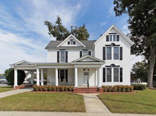 200 E 2nd St, Kenly, NC 27542