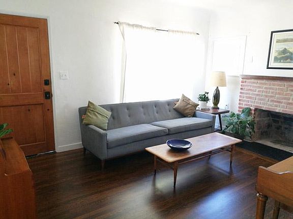 3rd image of 2217 Meade Ave