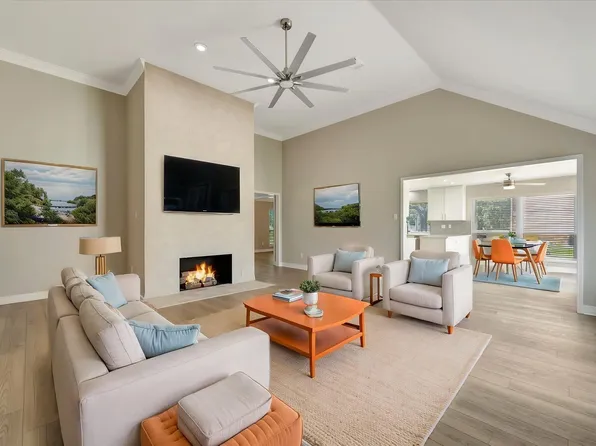 15411 Park Estates Ln, Houston, TX 77062