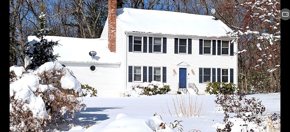 1st image of 11 Quail Run Rd