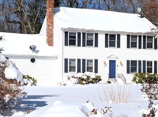 11 Quail Run Rd, Bellingham, MA 02019