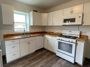 121 W Virginia Ave FLOOR BASEMENT, Homestead, PA