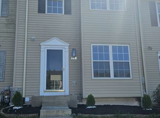 15 Oaksylvan Way, Baltimore, MD 21236