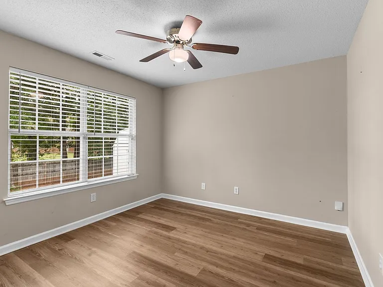 165 Brass Oak Dr — Photo 25