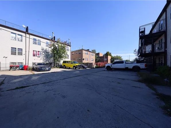 517 Milford Street image 32 of 32