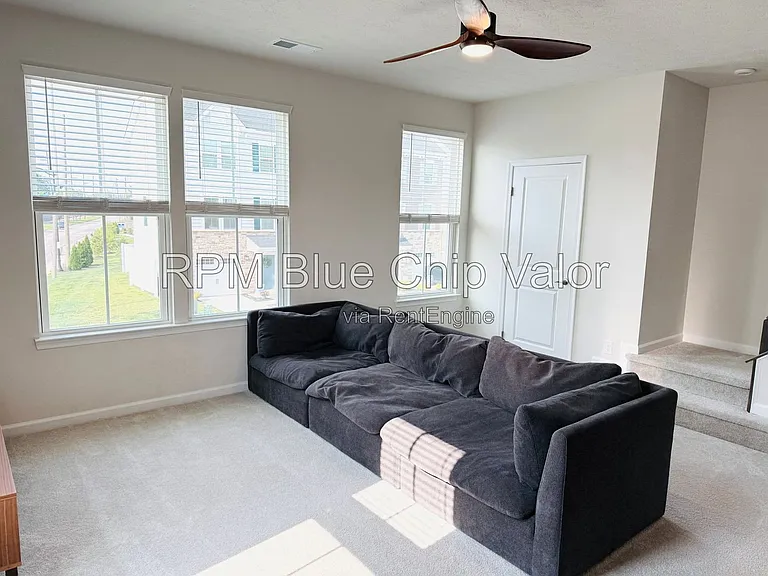 14 Wentworth Ln — Photo 10
