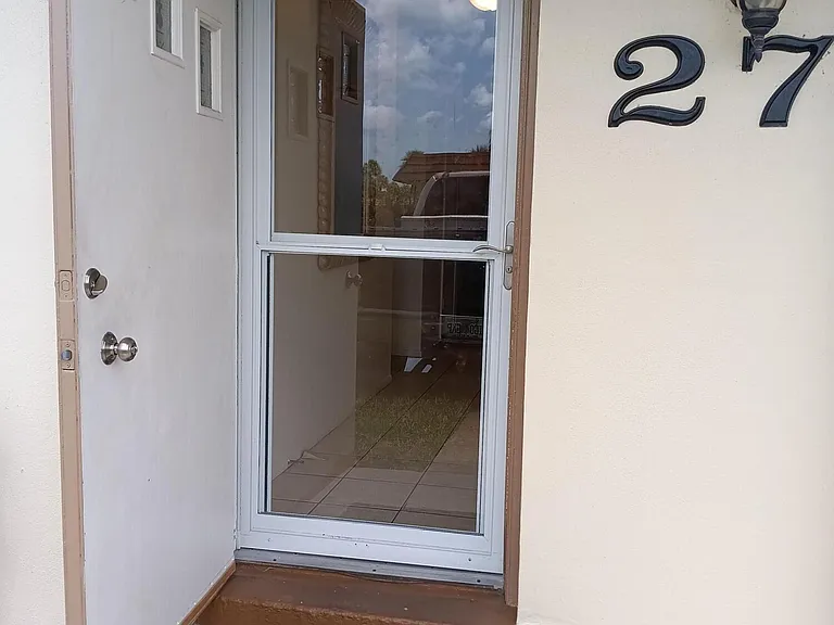 5730 Fernley Dr E #27 — Photo 27