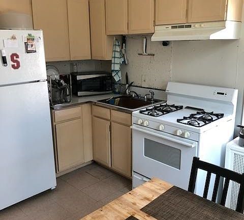 4th image of 214.5 Bowers St #312