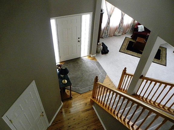 2nd image of 9016 Lupine Dr