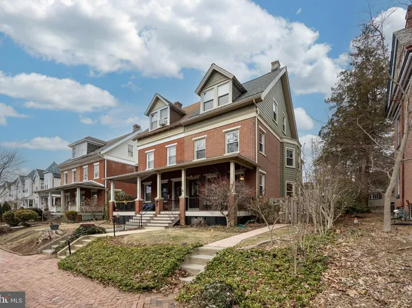 421 Dean St, West Chester, PA 19382