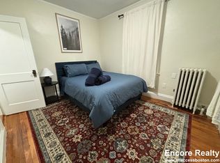 11 James St #1, Brookline, MA 02446