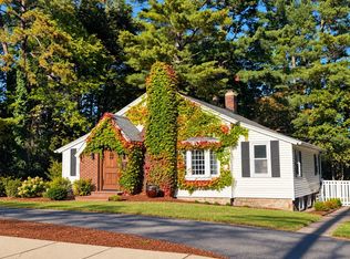 55 Elm St, Methuen, MA 01844