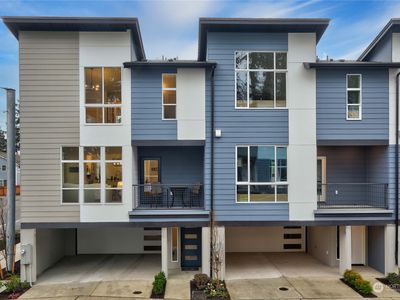 13710 Ash Way UNIT D1, Everett, WA, 98204
