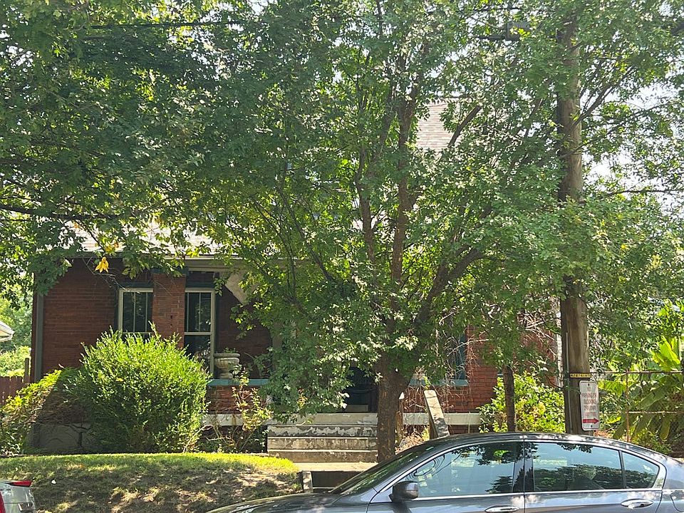 1st image of 1013 S 1st St