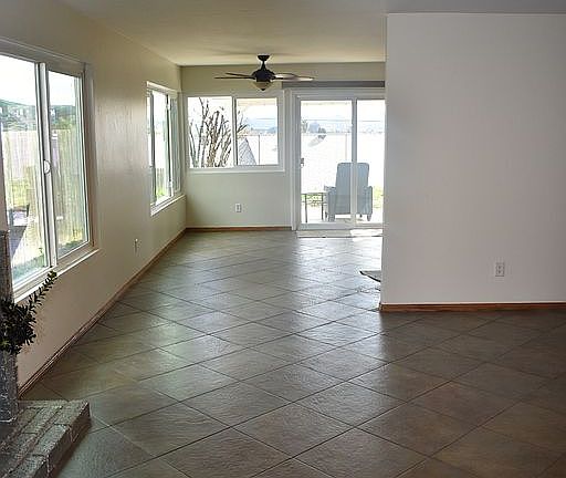 5th image of 10961 Gayola Ln