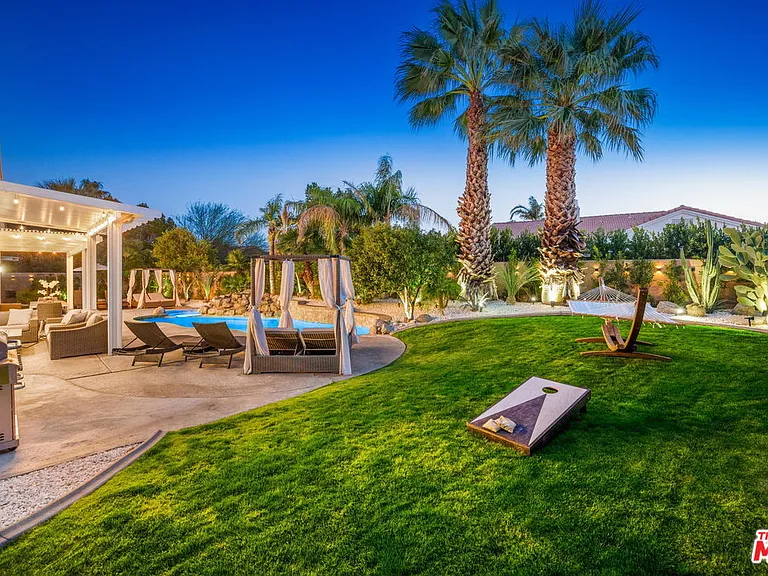 1083 E Circulo San Sorrento Rd — Photo 67