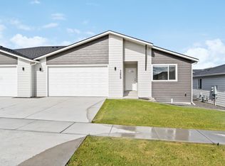 1227 N Coach Dr #1229, Greenacres, WA 99016