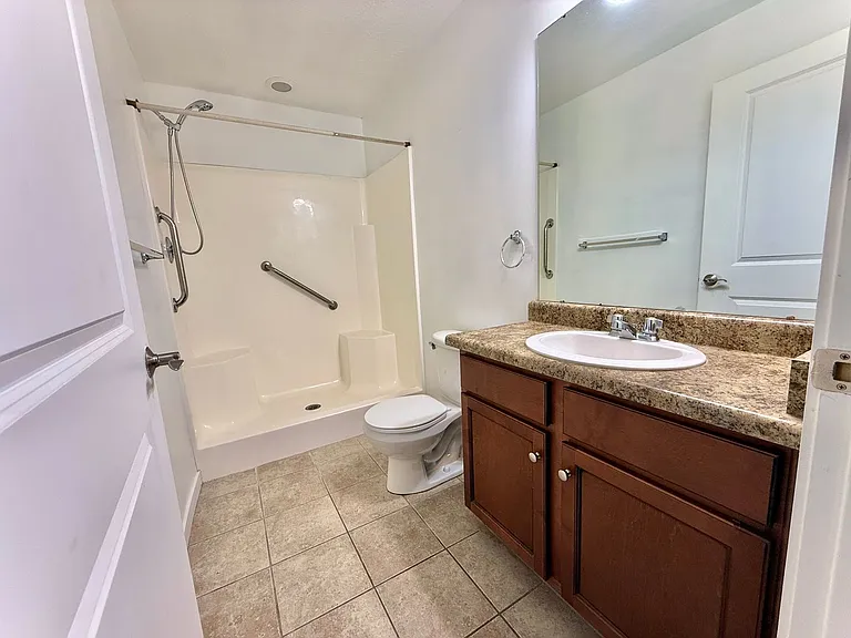 2150 S Main St #308 — Photo 4