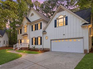 102 Paper Chase Ct, Cary, NC 27519