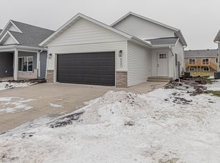 6322 82nd Ave S, Horace, ND