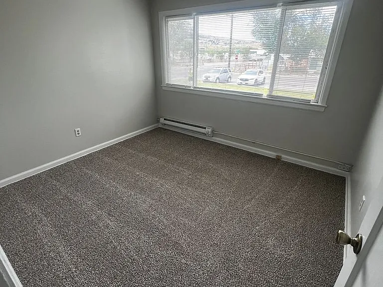 1636 N Arthur Ave — Photo 5