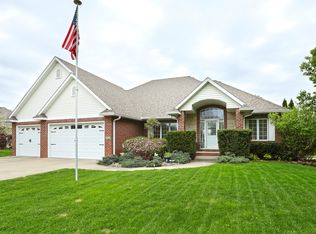 6515 Fullerton Ct, Johnston, IA 50131