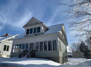 1131 Summit St, Hancock, MI 49930