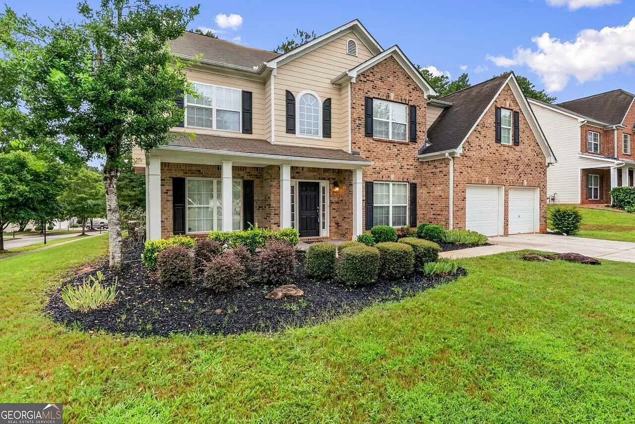 5 bed, 4.0 bath, 3304 sqft, $2,895 — Photo 1
