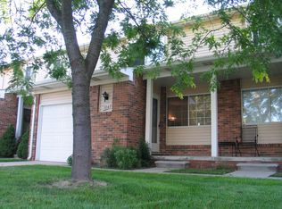 304 Hampton Ct #1, South Lyon, MI 48178