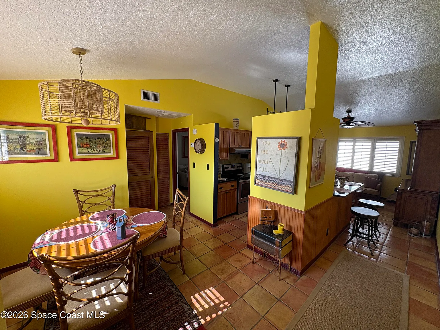 2 bed, 2.0 bath, 1014 sqft, $2,500 — Photo 2